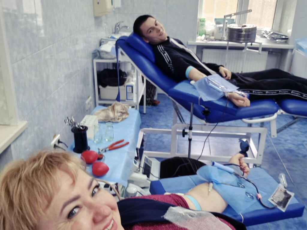 «Робити добро легко!»