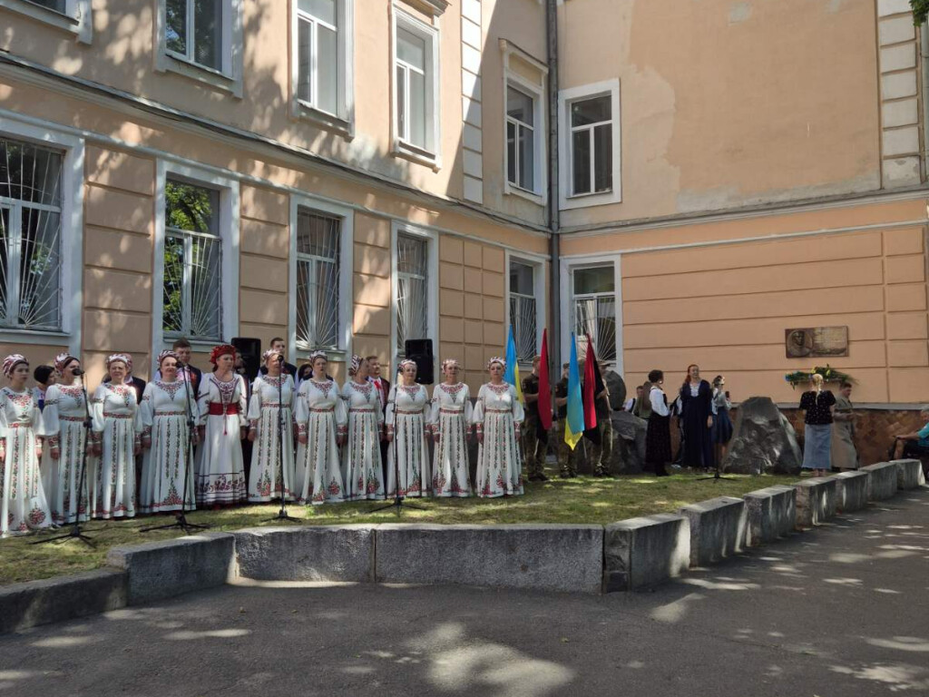 «Наша сила в єдності!»: першокурсники вшанували пам'ять Симона Петлюри!