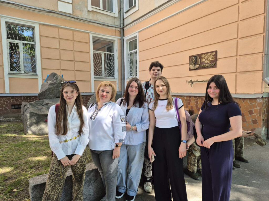 «Наша сила в єдності!»: першокурсники вшанували пам'ять Симона Петлюри!