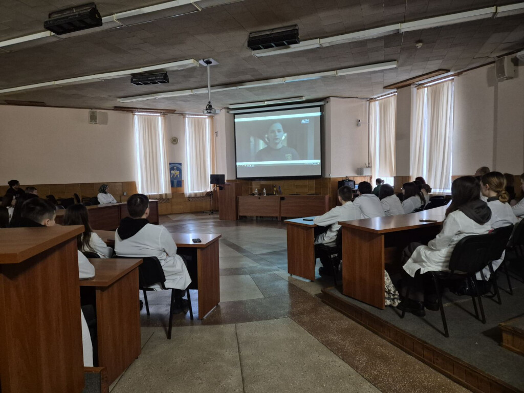 «Берегині у пікселі: історії випускниць та співробітниць ПДМУ, які стали на захист України»