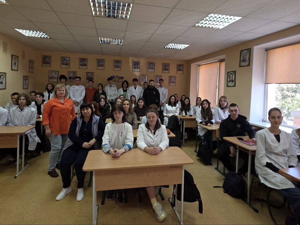 Зустріч-бесіда із відомим громадським діячем Георгієм Сьоміним