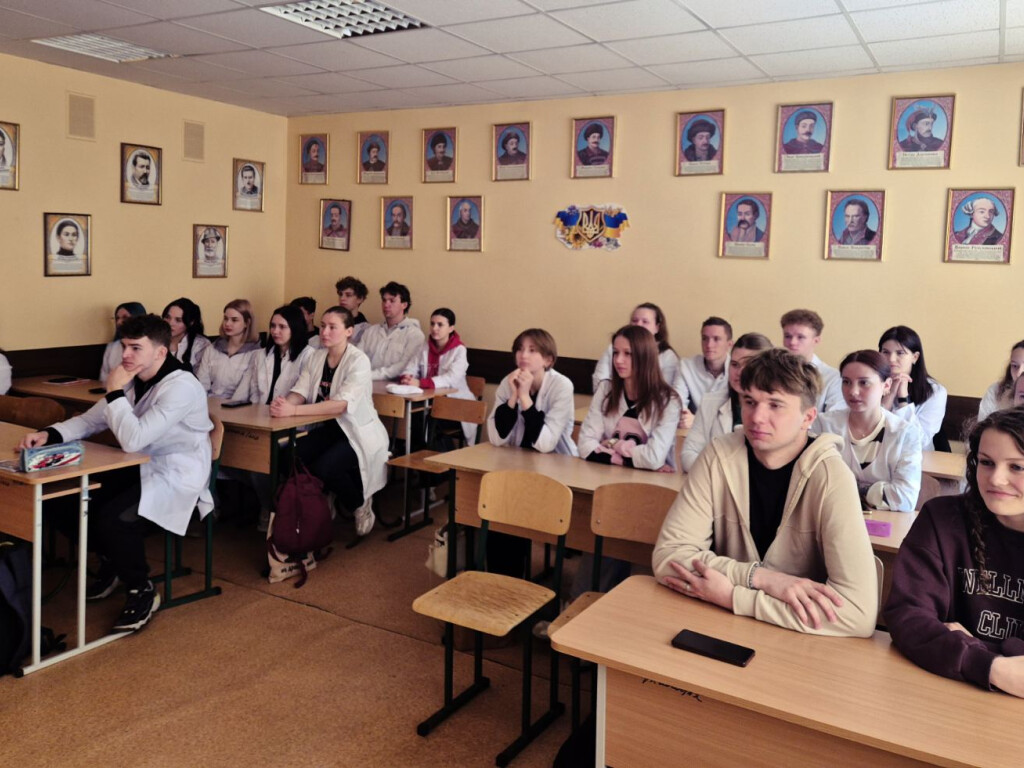 Подорож у світ українських традицій