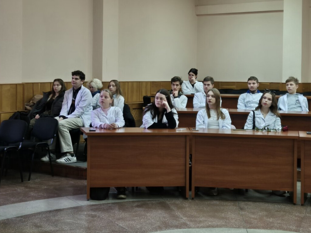 «Навіщо людині критичне мислення?»