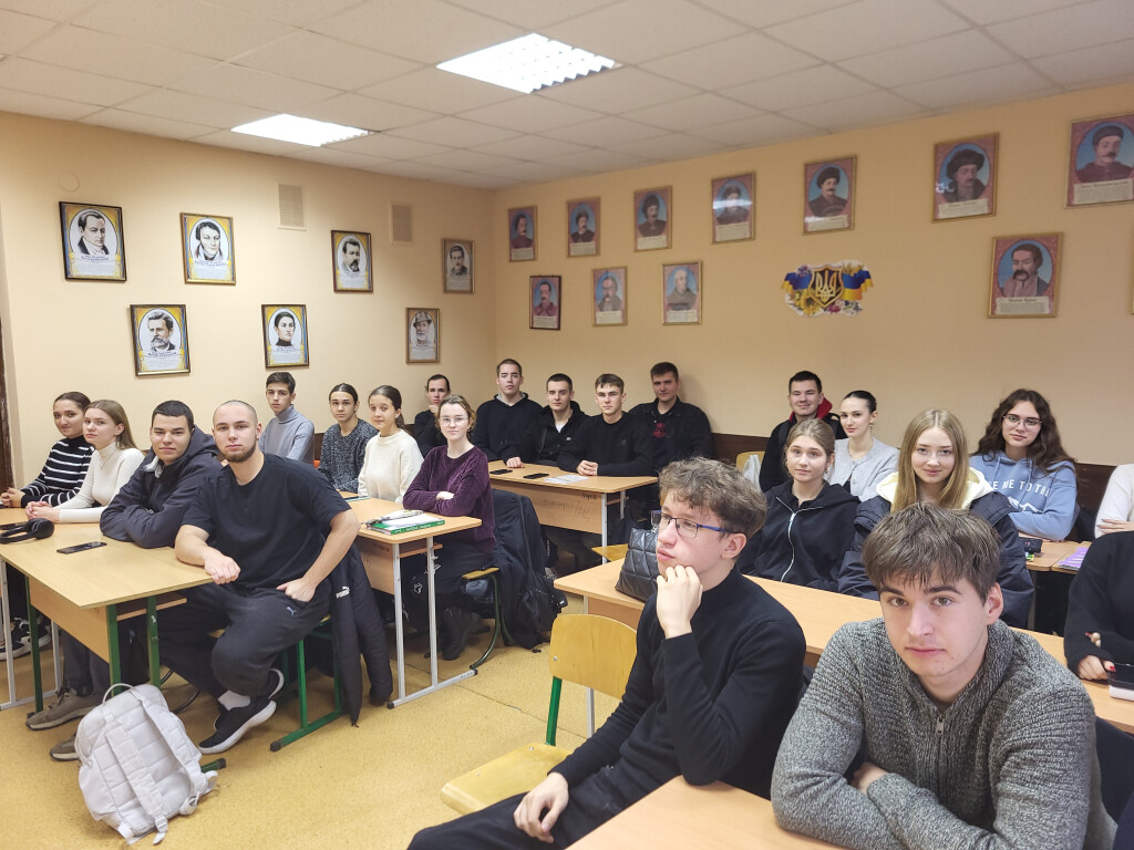 Наука заради миру та розвитку: майбутні стоматологи обговорюють Цілі сталого розвитку